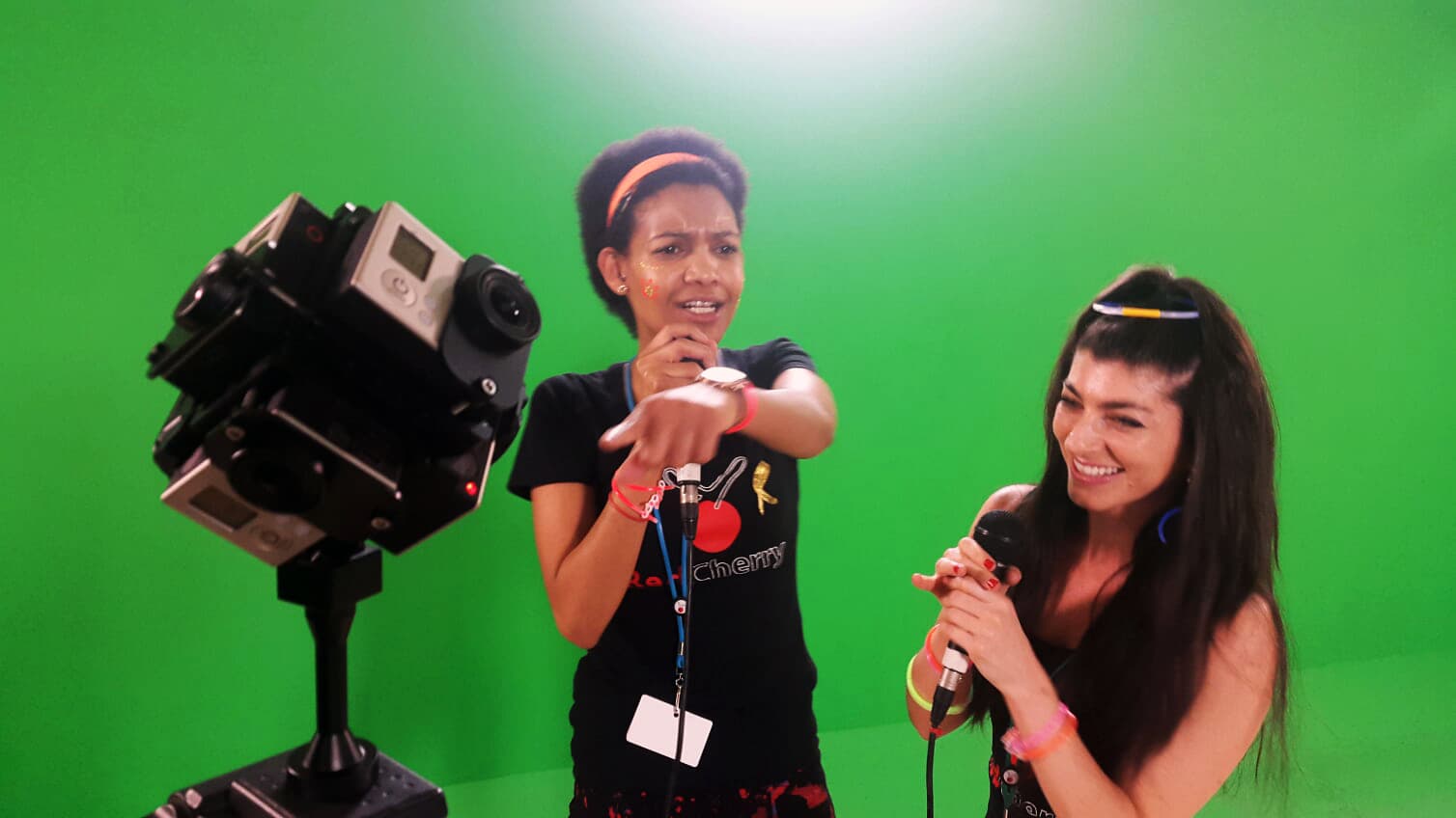 Virtual Reality Demonstration to Advertising Industry