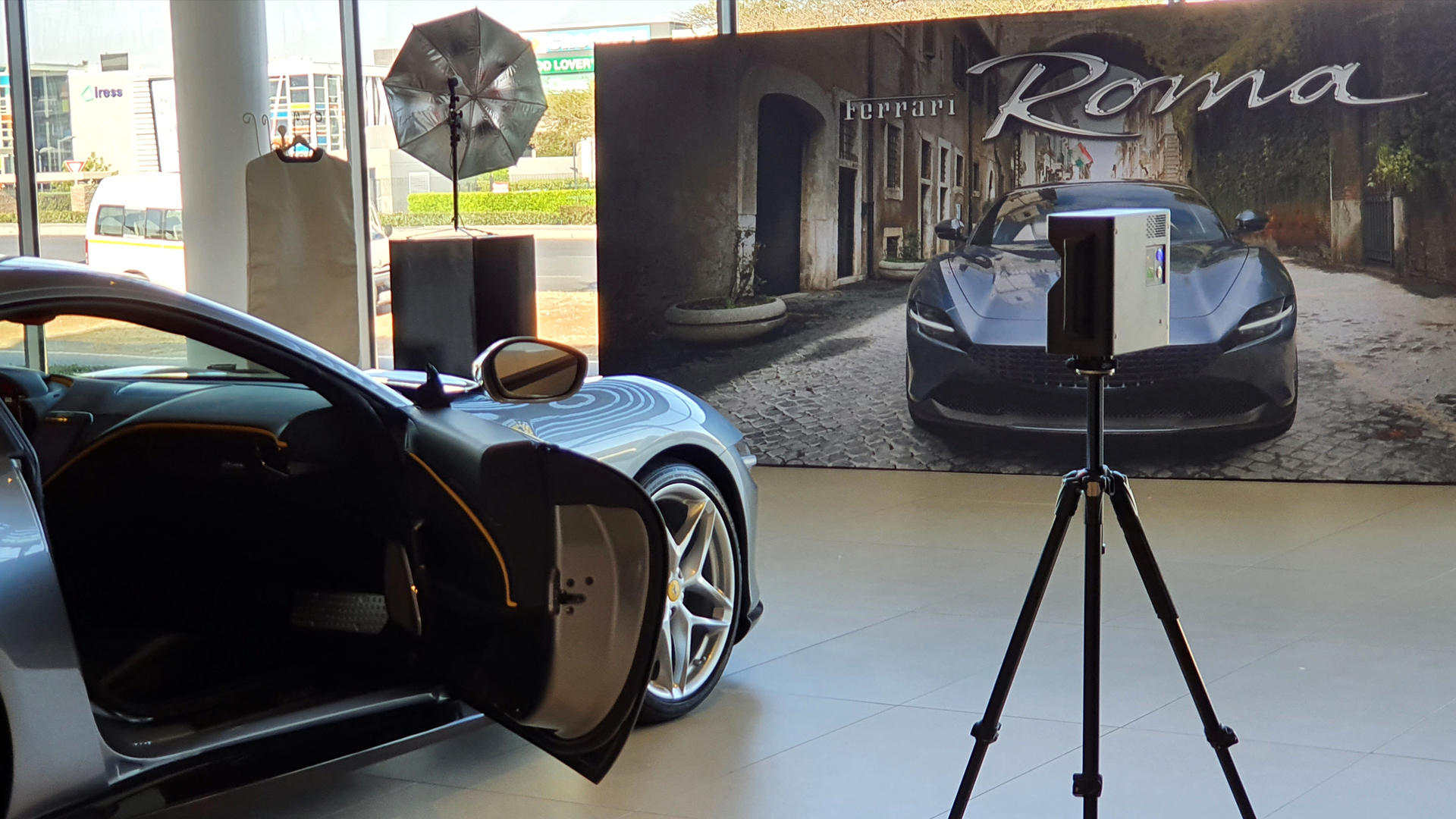 ferrari-roma-web-development